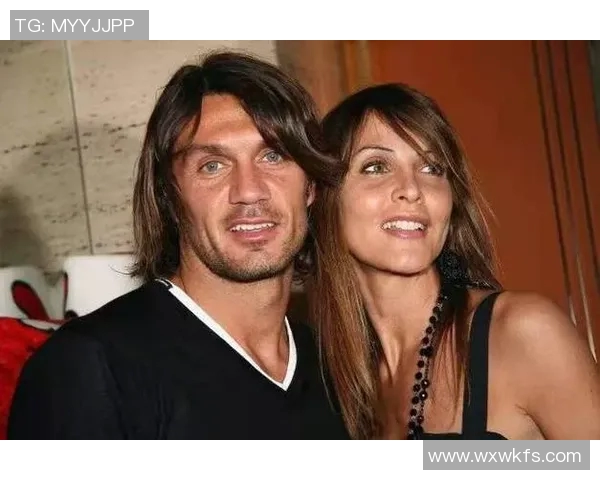 美国超模与足球明星的精彩瞬间合集及其背后的故事分享